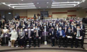 醫學論壇 : 香港醫療界融入大灣區的機遇及挑戰